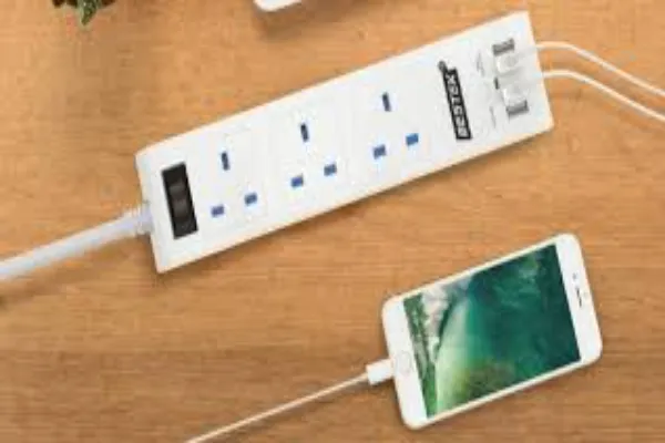 Smart Power Strips vs. Traditional Power Strips: Which Is Better?