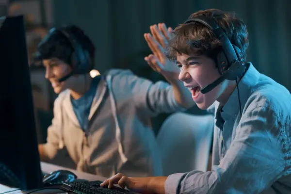 Video Gaming: Turning Your Teenage Hobby Into Business